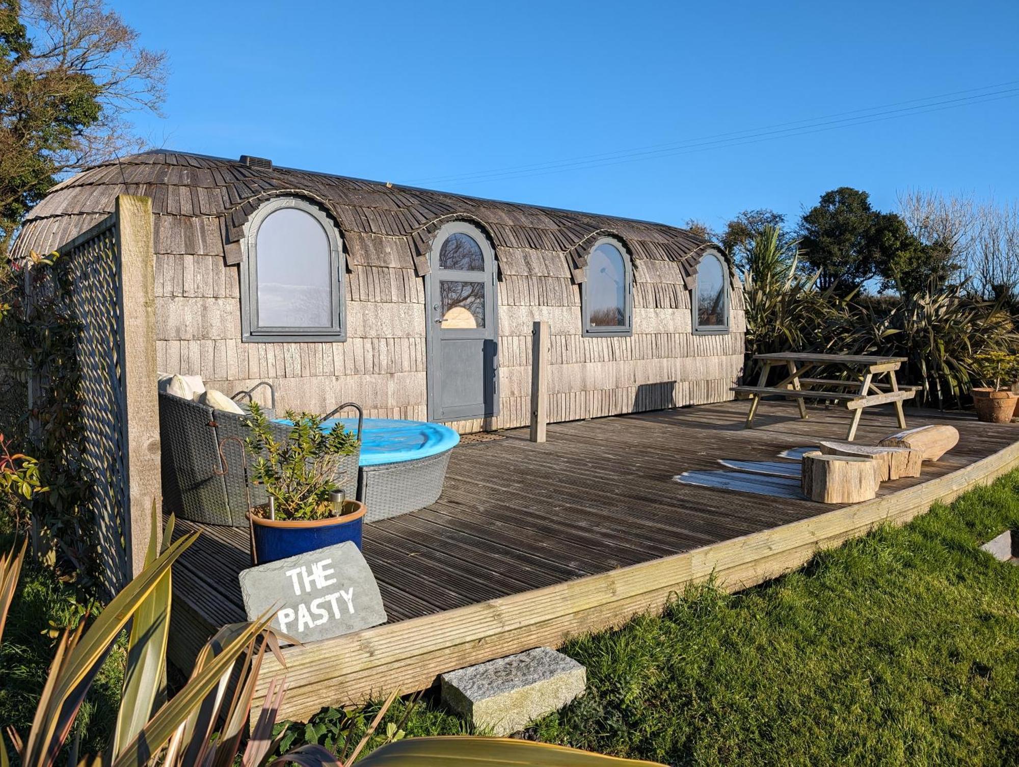 The Pasty - Lydcott Glamping Apartment ลู ภายนอก รูปภาพ